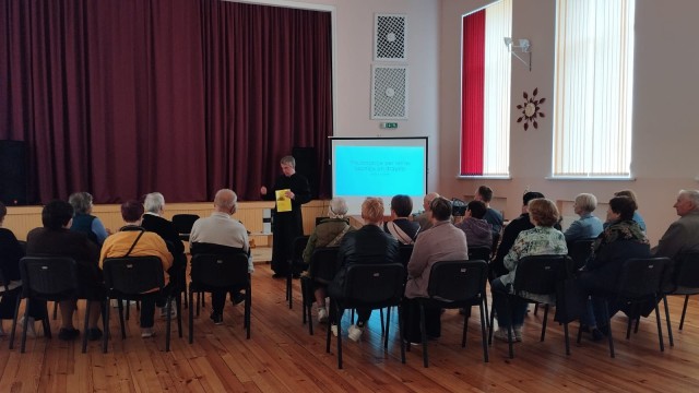 Novadpētniecības stunda! priestera Vitālija Filipenoka pētījuma prezentācija par Istras Romas katoļu baznīcas un tās draudzes vēsturi.2025